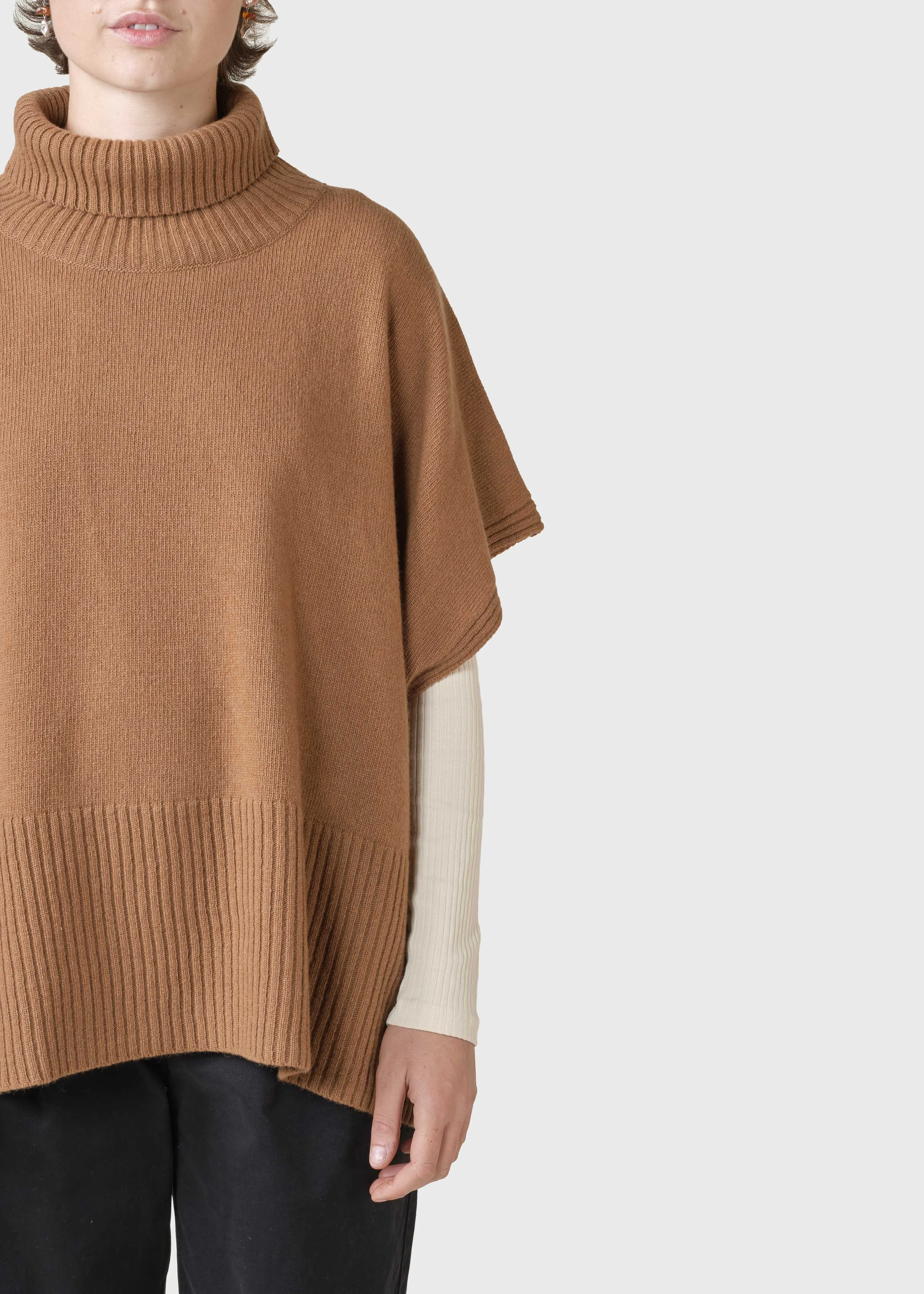 Alba knit poncho - Camel