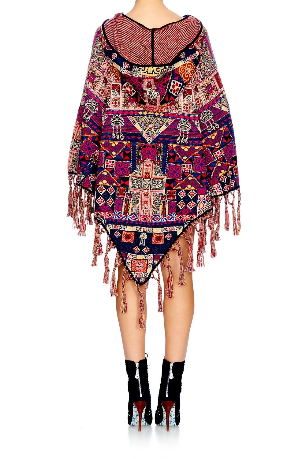 KNITTED PONCHO WITH HOOD PATCH ME UP
