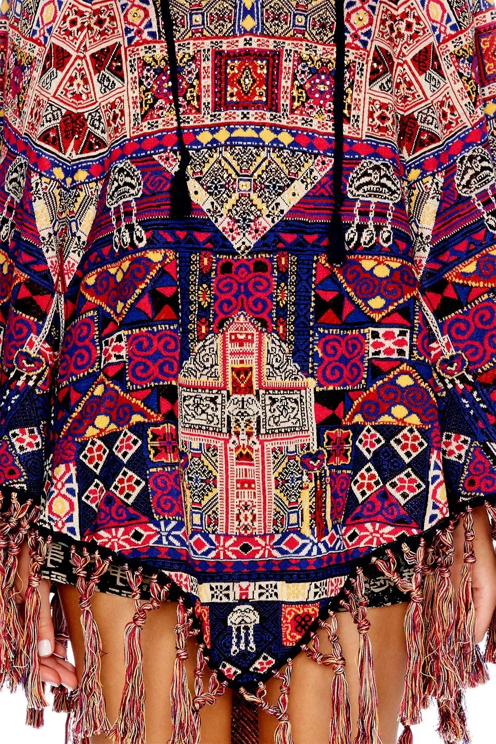 KNITTED PONCHO WITH HOOD PATCH ME UP