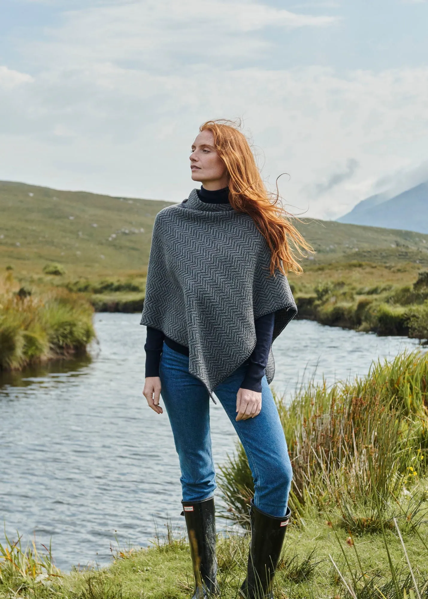 Ladies Herringbone Poncho | Charcoal