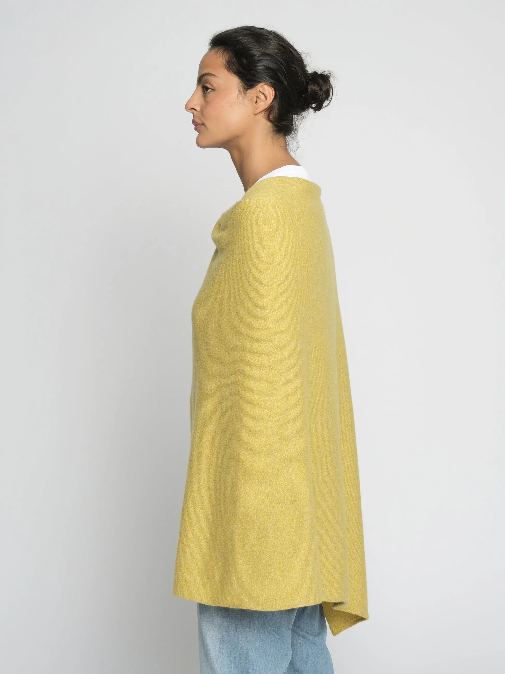 THE CLASSIC PONCHO | Marled Yellow