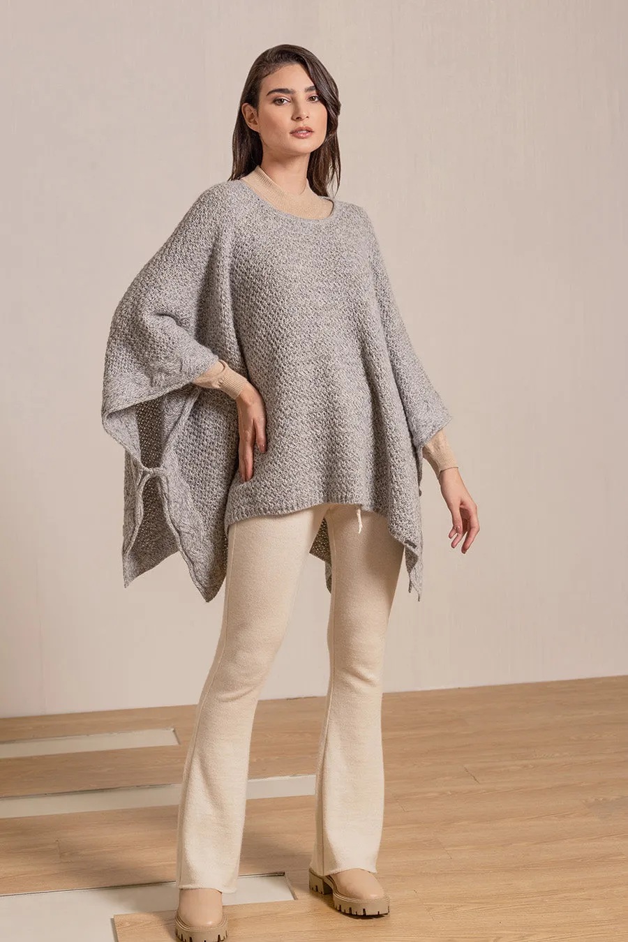 Valdivieso Poncho Baby Alpaca Color Londra
